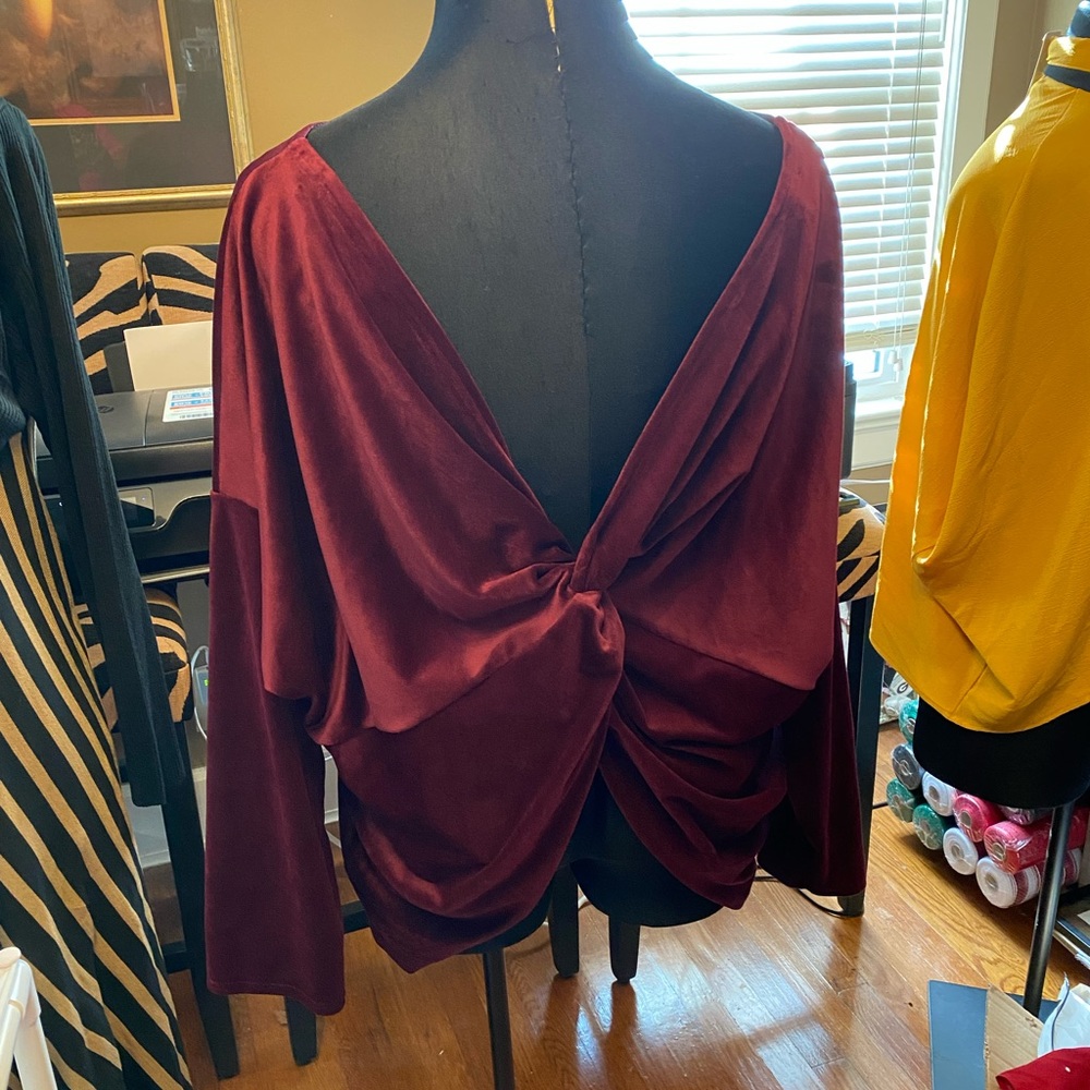 Fashion Nova Curve burgundy velour set, 3X.